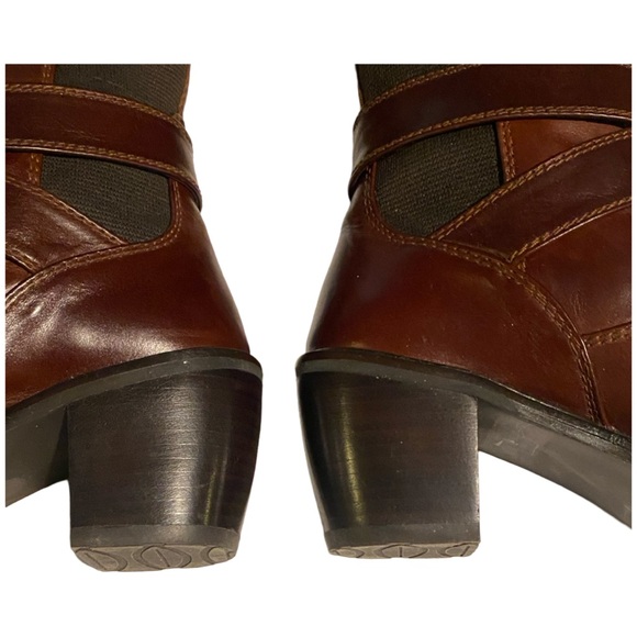 Stuart Weitzman riding boot. EUC - Picture 7 of 12